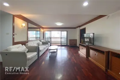 pet-friendly-3-bedroom-low-rise-condo-for-sale-in-sukhumvit-15-920071001-15097