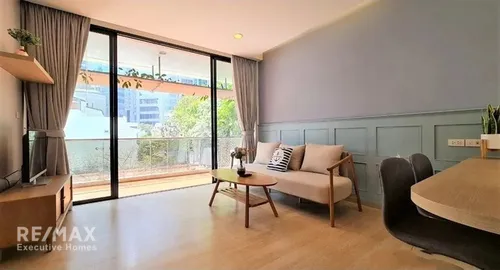 for-rent-modern-1br-condo-steps-from-bts-ploenchit-920071001-15098