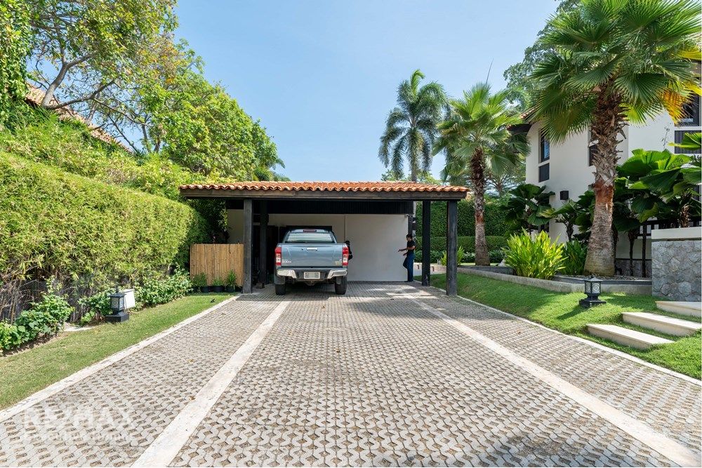 5-Bedroom Villa for Sale at Palm Hills Golf Course, Hua Hin 2