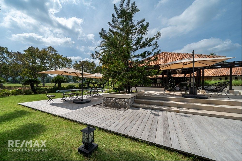 5-Bedroom Villa for Sale at Palm Hills Golf Course, Hua Hin 21