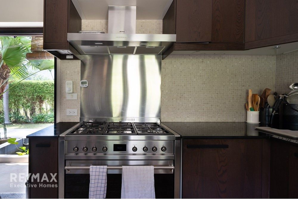 5-Bedroom Villa for Sale at Palm Hills Golf Course, Hua Hin 26