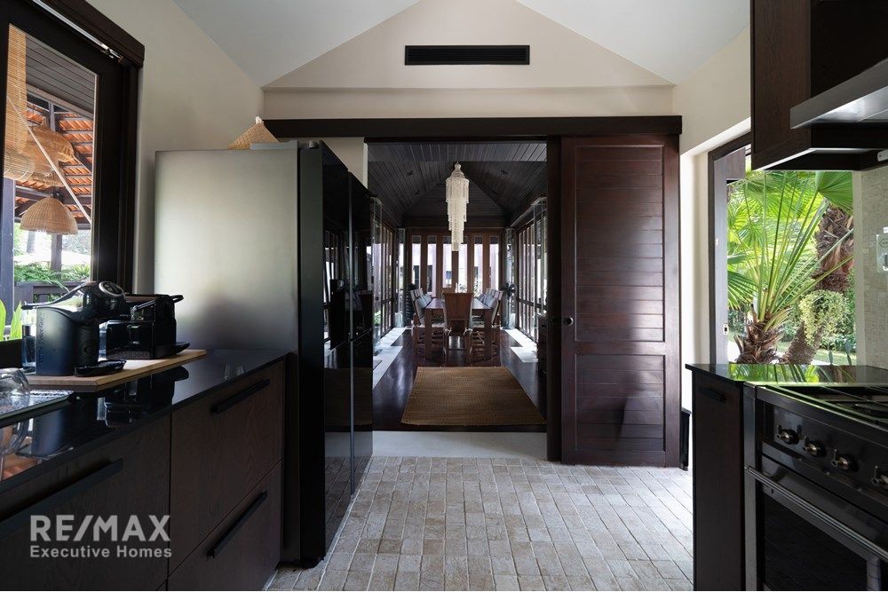 5-Bedroom Villa for Sale at Palm Hills Golf Course, Hua Hin 28