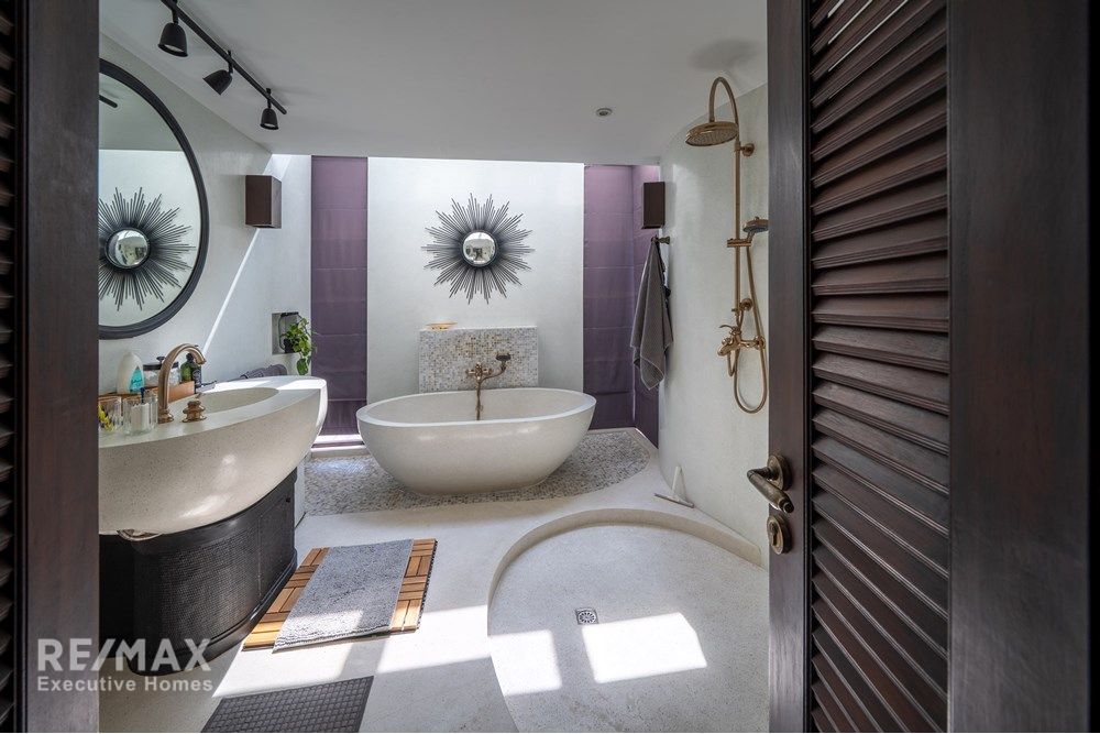 5-Bedroom Villa for Sale at Palm Hills Golf Course, Hua Hin 49