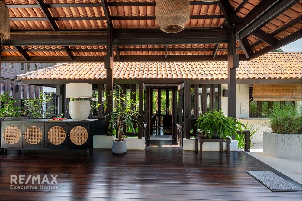 5-Bedroom Villa for Sale at Palm Hills Golf Course, Hua Hin 9