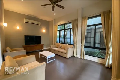 for-rent-expansive-townhouse-in-exclusive-compound-at-sukhumvit-38-920071001-15106