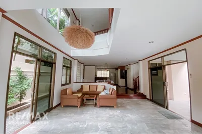 renovated-4-bedroom-detached-house-on-sukhumvit-4-with-double-volume-living-space-450sqm-920071001-15200