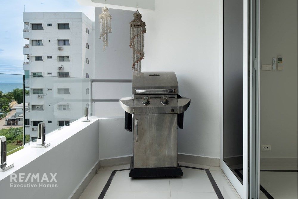 Luxurious Duplex Penthouse with 360° Sea Views 51