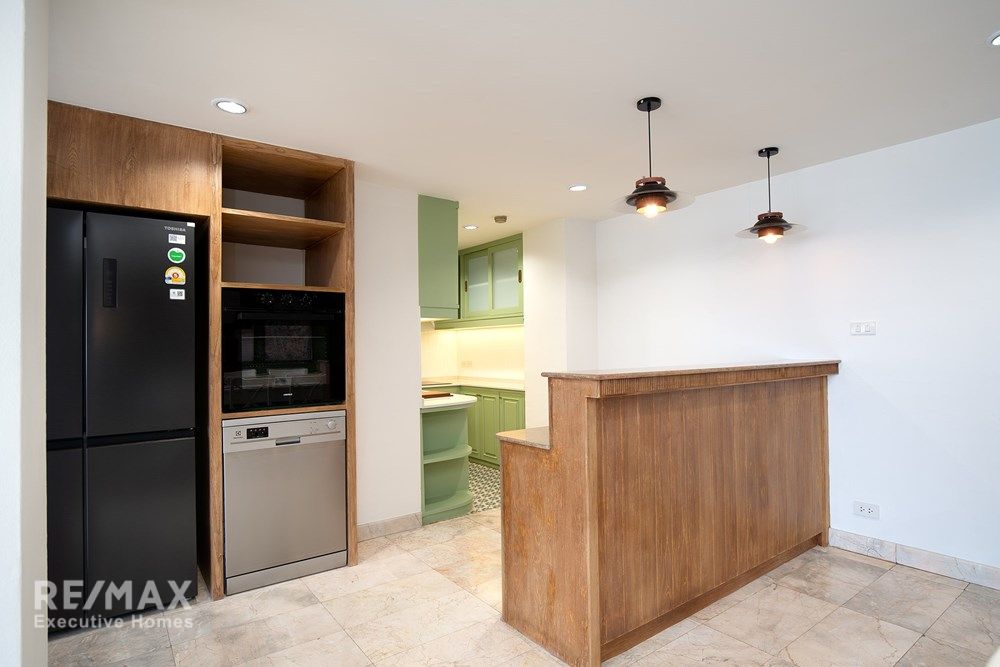 3BR Condo for Rent at Ruamjai Heights Sukhumvit 15 - 150sqm on 15th Floor for 95K 5