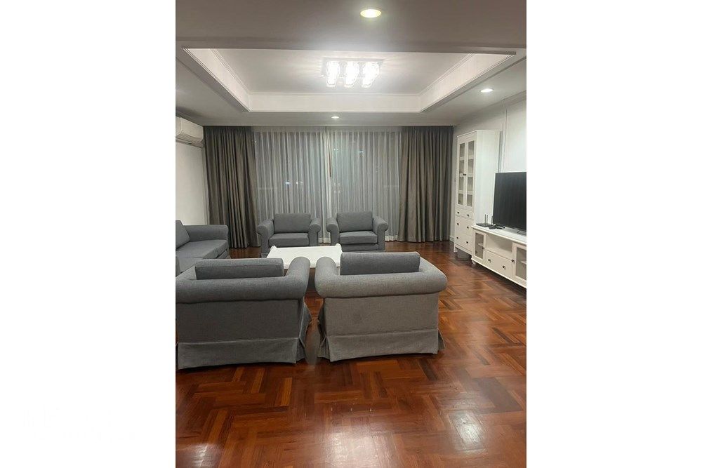 伦披尼公园那那站公寓250平方米3室3卫出租 2