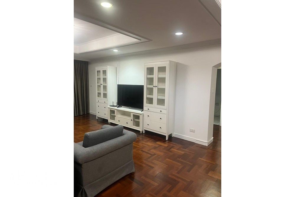 伦披尼公园那那站公寓250平方米3室3卫出租 4