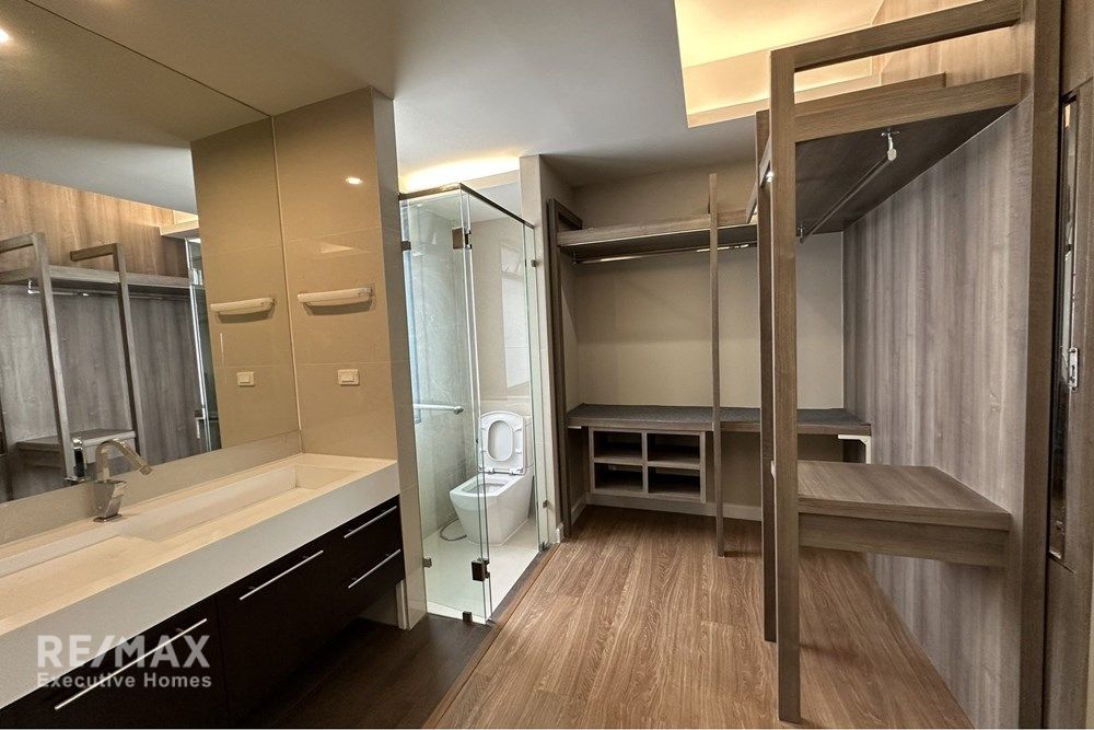 Spacious 3BR Townhouse for Rent in Bless Town Sukhumvit 50 - 300sqm, Pets Allowed 18