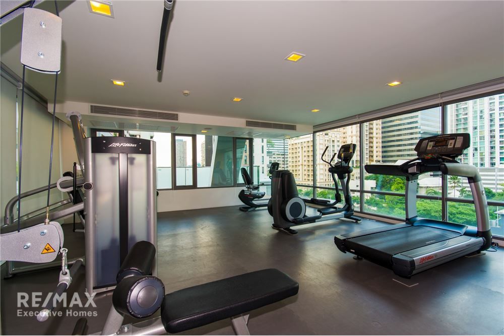 Spacious 3BR Condo for Rent | 167sqm | Sukhumvit 19 | Near BTS Asoke | 120K 16