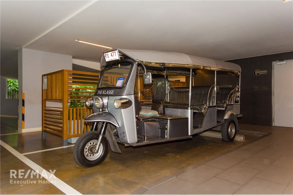 Spacious 3BR Condo for Rent | 167sqm | Sukhumvit 19 | Near BTS Asoke | 120K 25