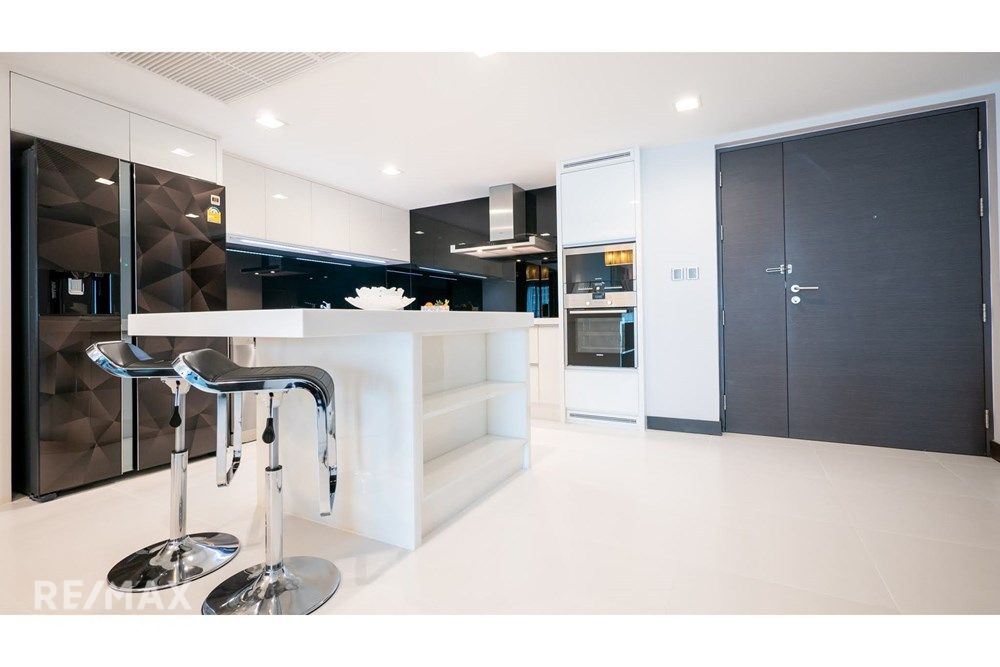 Spacious 3BR Condo for Rent | 167sqm | Sukhumvit 19 | Near BTS Asoke | 120K 5