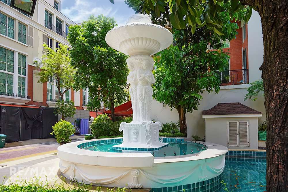 Spacious 5BR Townhouse for Rent in Baan Klang Krung Thonglor - Newly Renovated 350sqm 16