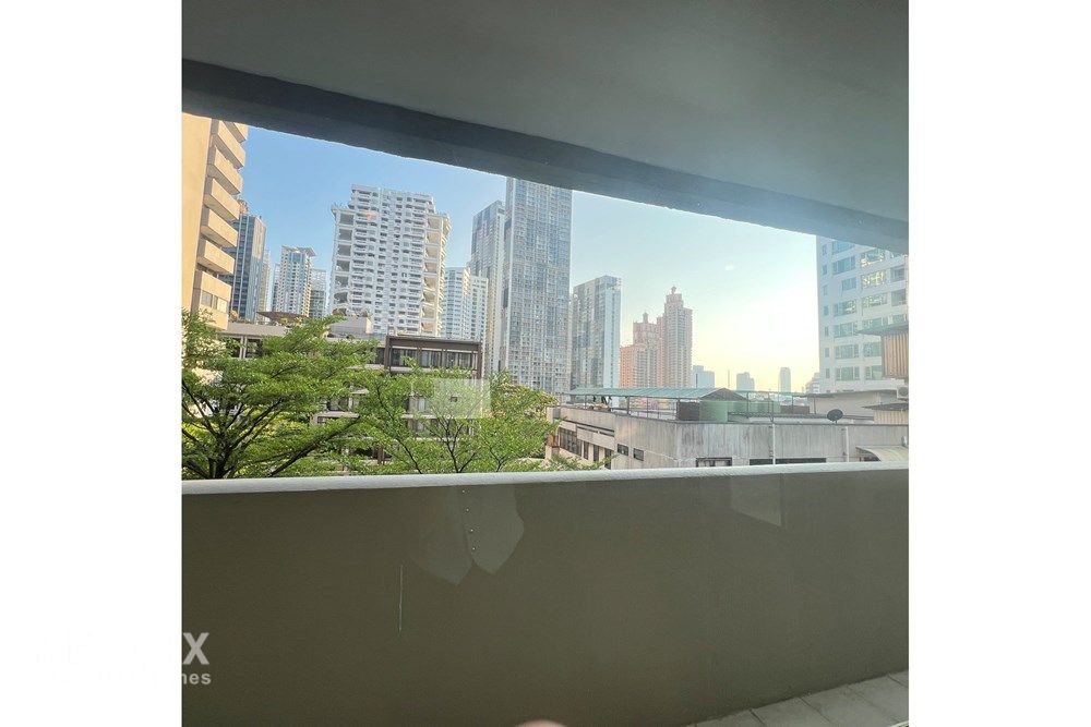 Luxury 3BR Condo for Rent at 115K | 290sqm High-Floor Living in Sukhumvit 24 | Pets Allowed 9