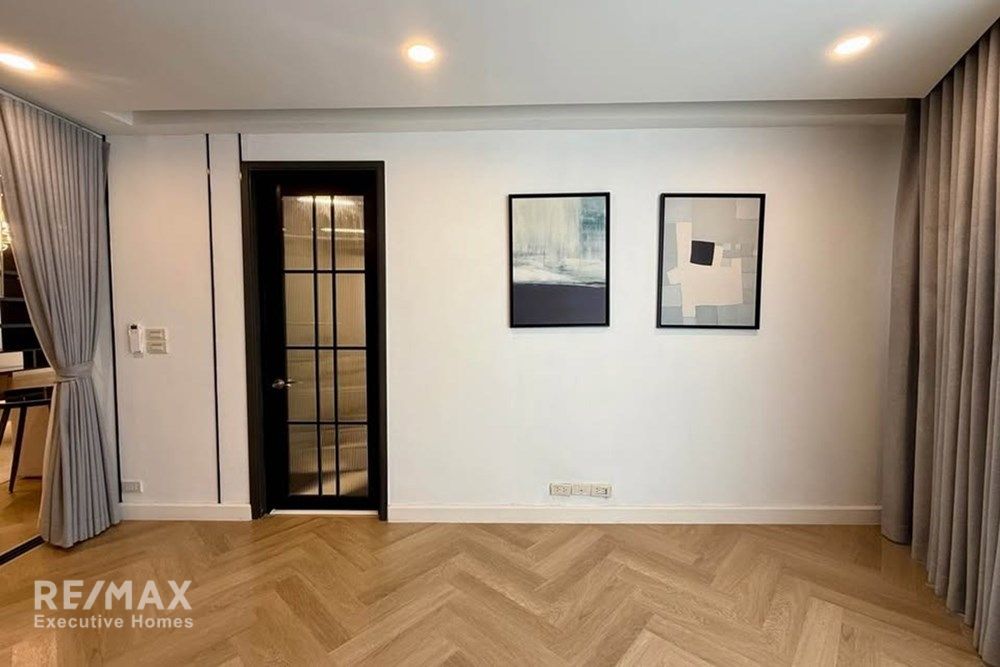 Renovated 31BR Condo for Rent at 110K in Sukhumvit 24 - 13 Mins Walk to MRT Queen Sirikit 12