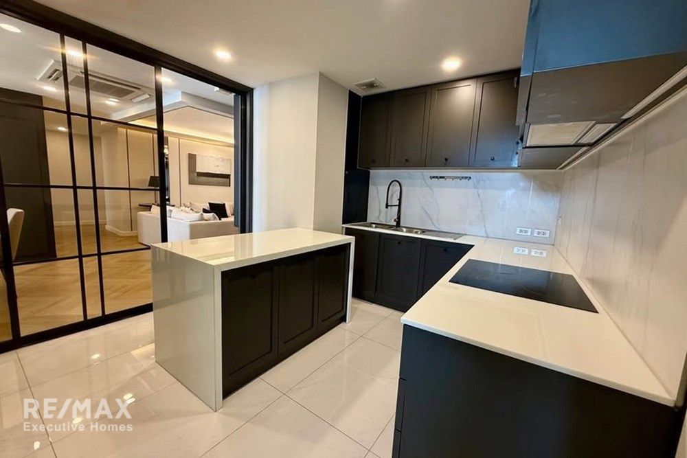 Renovated 31BR Condo for Rent at 110K in Sukhumvit 24 - 13 Mins Walk to MRT Queen Sirikit 5