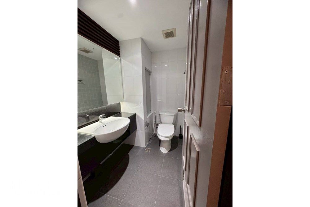 3BR Family Suite with Huge Garden for Rent - 250sqm in Phrom Phong - 90K 14