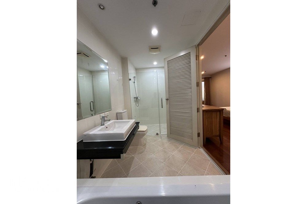 Duplex Condo for Rent 75K | 150sqm, 21BR | 250m to BTS Asoke | Close to NIST 14