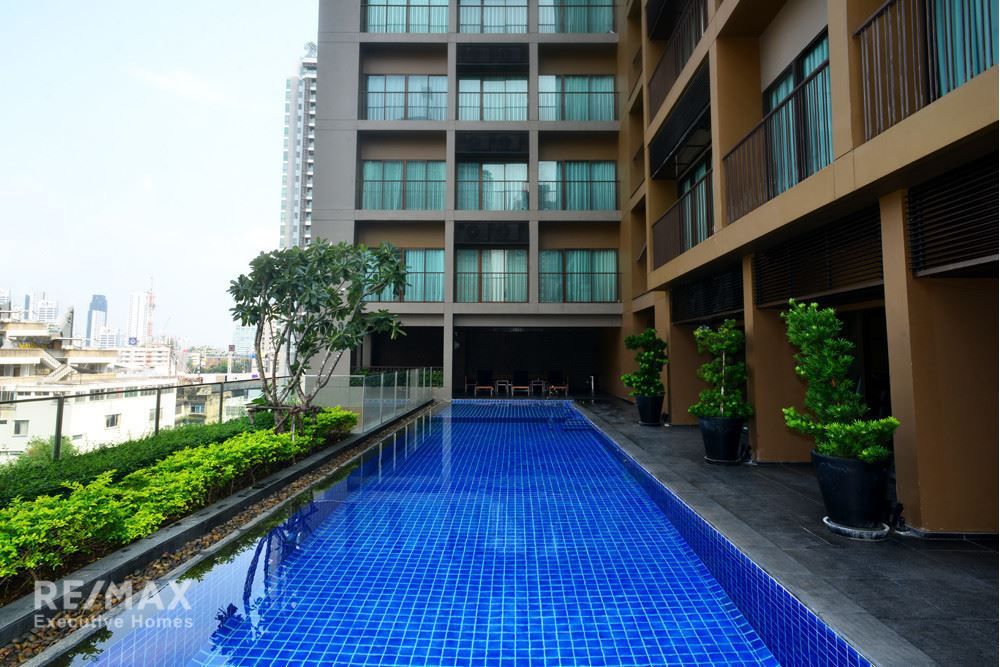 Duplex Condo for Rent 75K | 150sqm, 21BR | 250m to BTS Asoke | Close to NIST 15