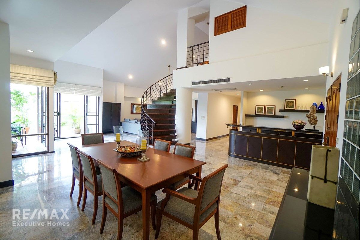 Spacious 420sqm Duplex Penthouse for Rent | 4BRStudy | 200m from BTS Phrom Phong 2
