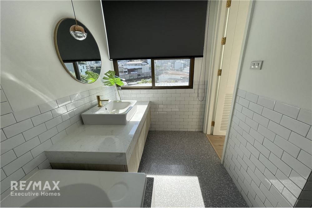 Luxury 1BR Condo for Rent at 45K in Sukhumvit 49 - 47sqm 6