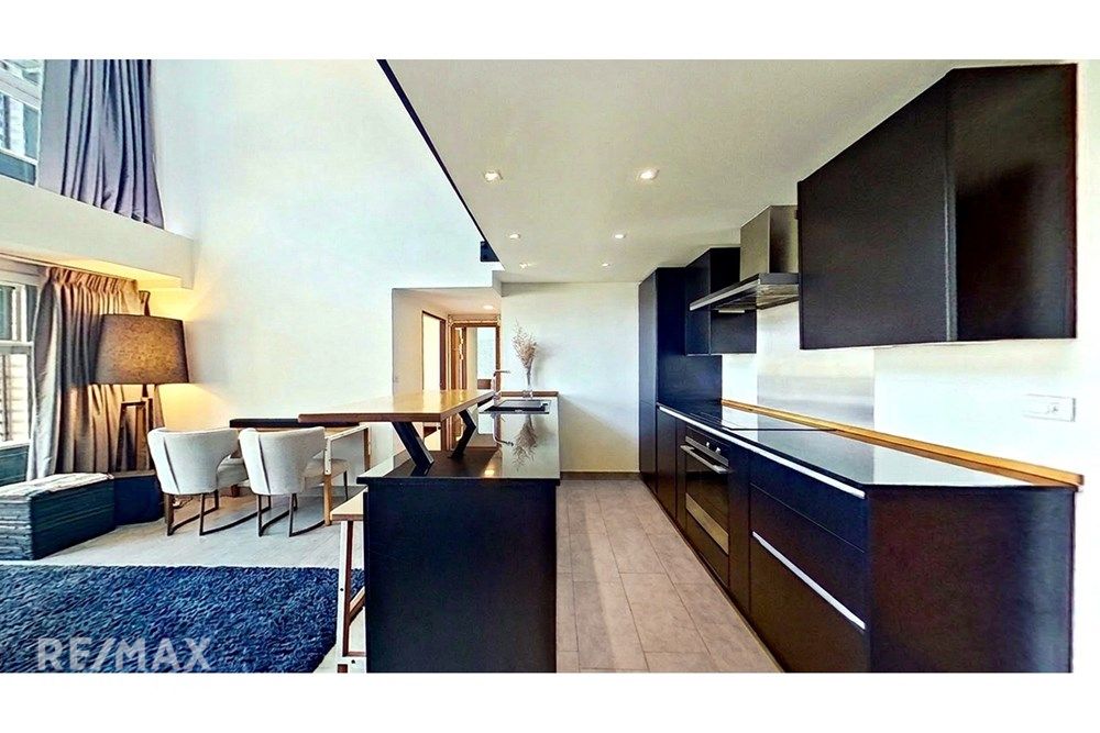 DLV Thonglor 20公寓110平方米2室2卫出租 2