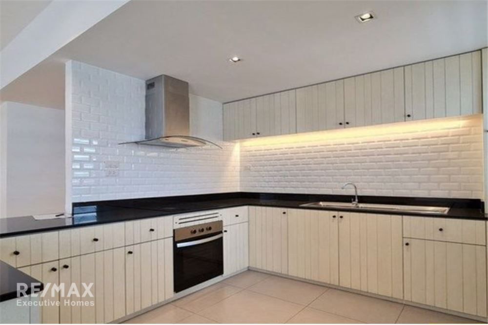 3BR Pet-Friendly Condo for Rent in Asoke near BTS & Terminal 21 - 100K 6