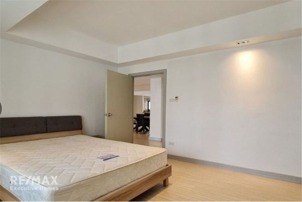 3BR Pet-Friendly Condo for Rent in Asoke near BTS & Terminal 21 - 100K 9