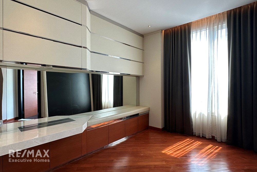 Luxury 2BR Condo at The Infinity Sathorn - 19.6M | 102sqm | 4 Mins Walk to BTS Chong Nonsi 10