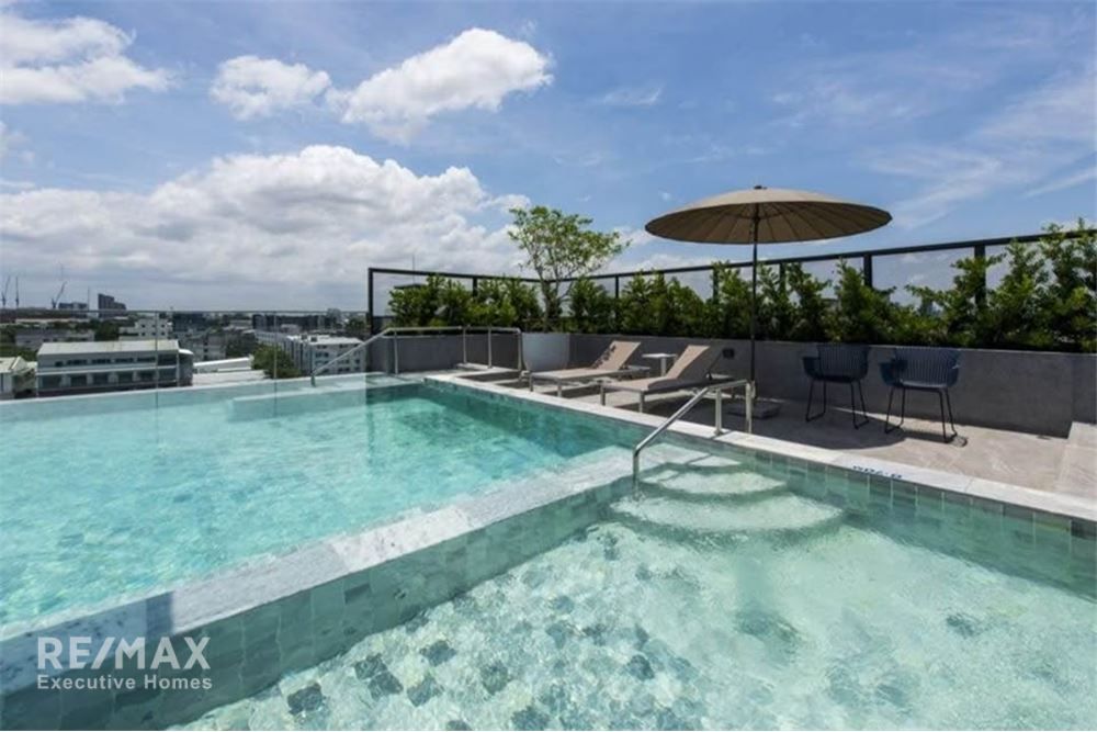 2BR Fully Furnished Condo for Rent at 80K | 129sqm | Near BTS Bearing & Patana 14