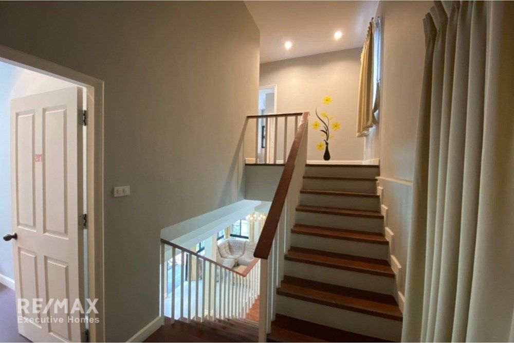 Pet-Friendly 4BR Townhouse for Rent at Sukhumvit 38 - 350sqm, 130K 10