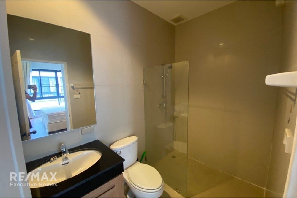 Pet-Friendly 4BR Townhouse for Rent at Sukhumvit 38 - 350sqm, 130K 7