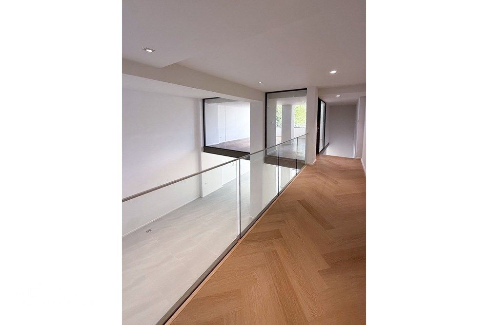 Smart Home Office Townhouse for Rent – 220K | 547sqm | Private Lift | Near Ekkamai 2