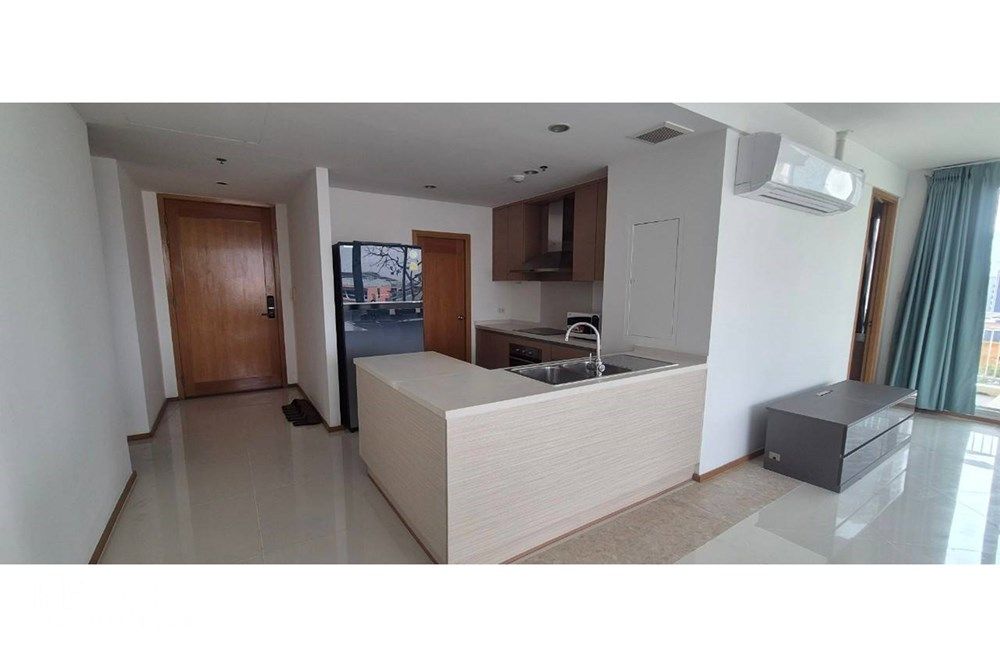 冲暖诗站The Empire Place公寓370.87平方米3室4卫出租 5