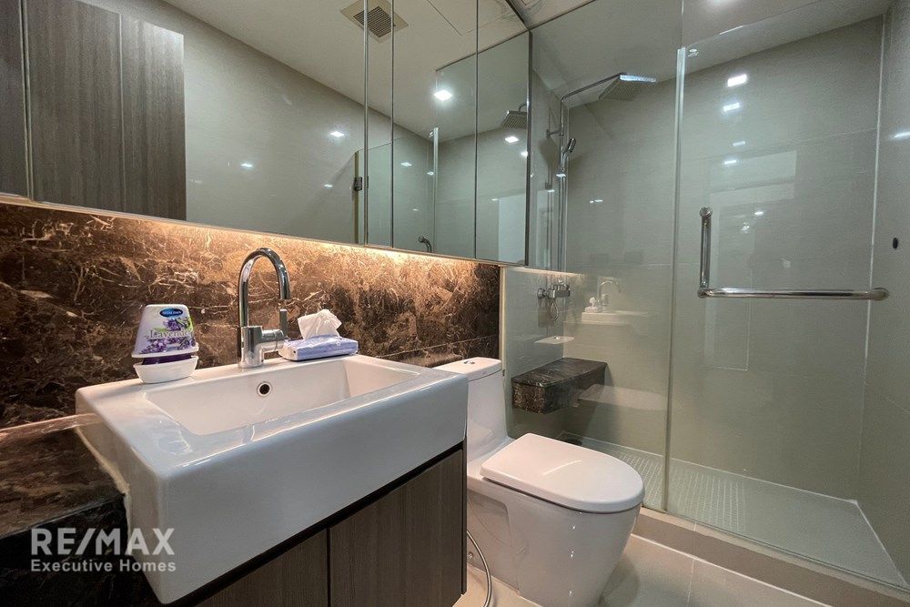 Luxury 3BR Condo with Office in Art Thonglor - 125sqm, Pet-Friendly, 18.5M Sale 11