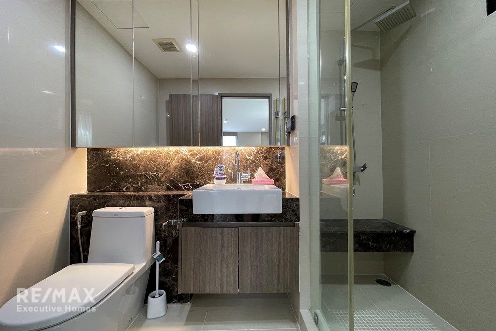 Luxury 3BR Condo with Office in Art Thonglor - 125sqm, Pet-Friendly, 18.5M Sale 8
