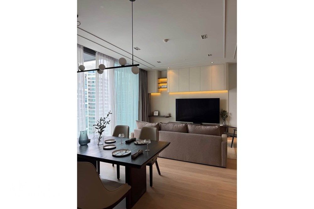 2BR Pet-Friendly Condo for Rent at MARQUE Sukhumvit - 2 Mins Walk to BTS Phrom Phong 5