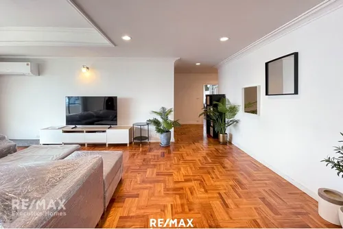 modern-4-bedroom-condo-steps-from-promphong-bts-newly-renovated-920071001-15610