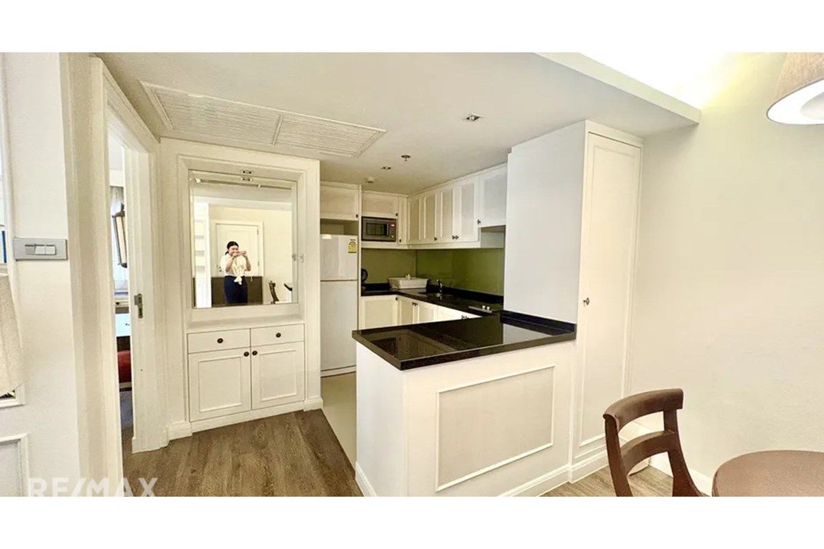 Luxuriöses 1-Zimmer-Apartment zur Miete für 75.000 | 72qm in Soi Tonson, Nähe BTS Chidlom. 4