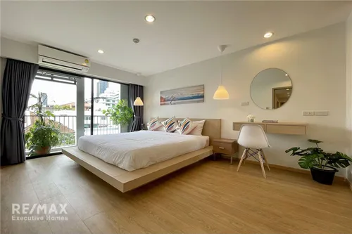 pet-friendly-2-bedroom-2-bathroom-condo-with-bathtub-in-thonglor-area-920071001-15731