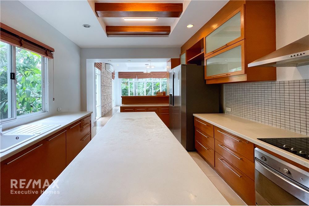 Luxuriöse 400 qm Villa mit privatem Pool zu vermieten in Sukhumvit 36 - Haustierfreundlich 12