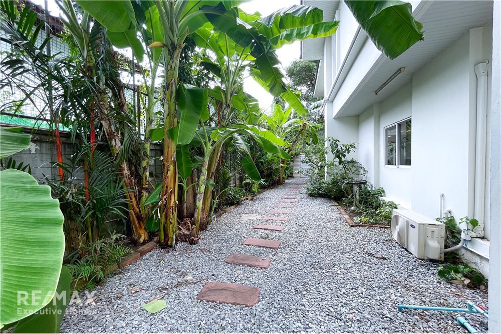 Luxuriöse 400 qm Villa mit privatem Pool zu vermieten in Sukhumvit 36 - Haustierfreundlich 14