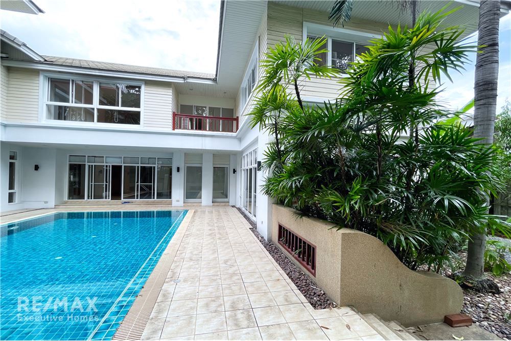 Luxuriöse 400 qm Villa mit privatem Pool zu vermieten in Sukhumvit 36 - Haustierfreundlich 2