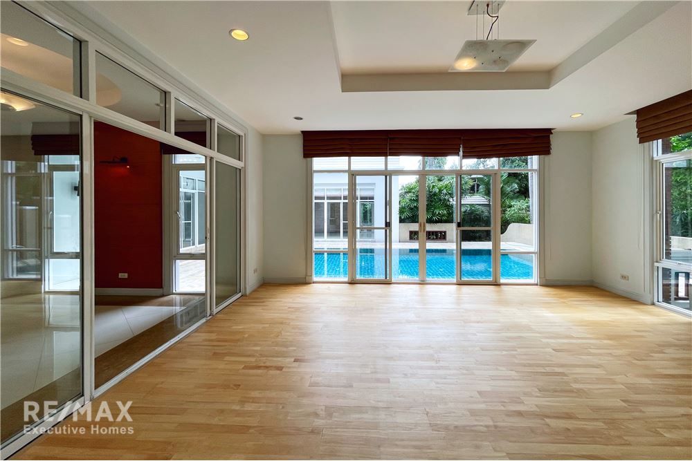 Luxuriöse 400 qm Villa mit privatem Pool zu vermieten in Sukhumvit 36 - Haustierfreundlich 3