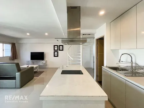 modern-condo-in-prime-location-920071001-15893