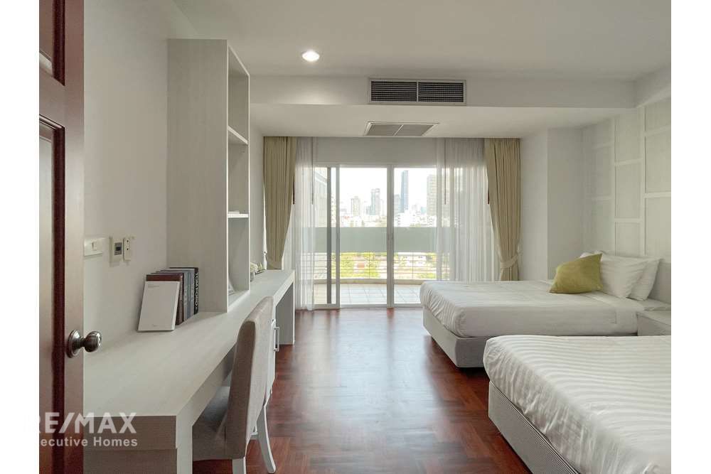 Newly Renovated 150sqm 2BR Condo for Rent at 75K - Cat Friendly 11