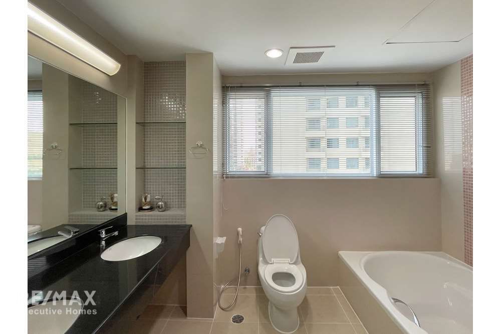 Newly Renovated 150sqm 2BR Condo for Rent at 75K - Cat Friendly 14