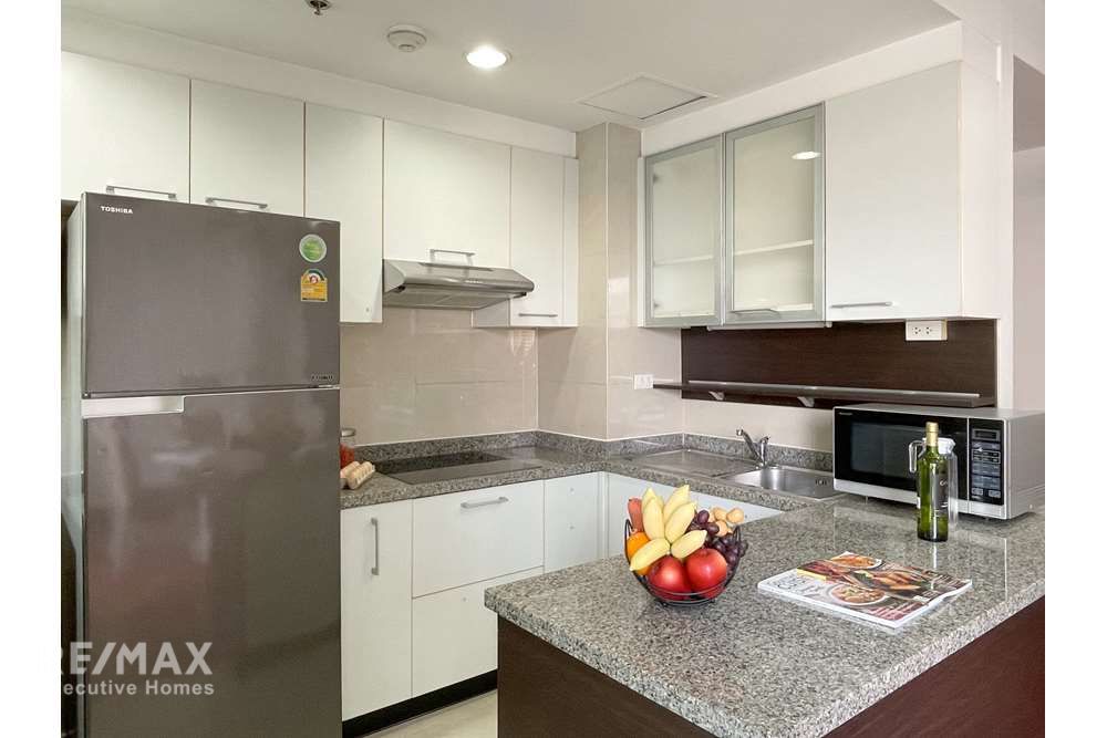 Newly Renovated 150sqm 2BR Condo for Rent at 75K - Cat Friendly 4
